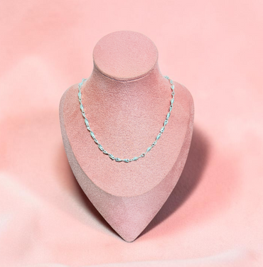 Elara Twisted Link Chain