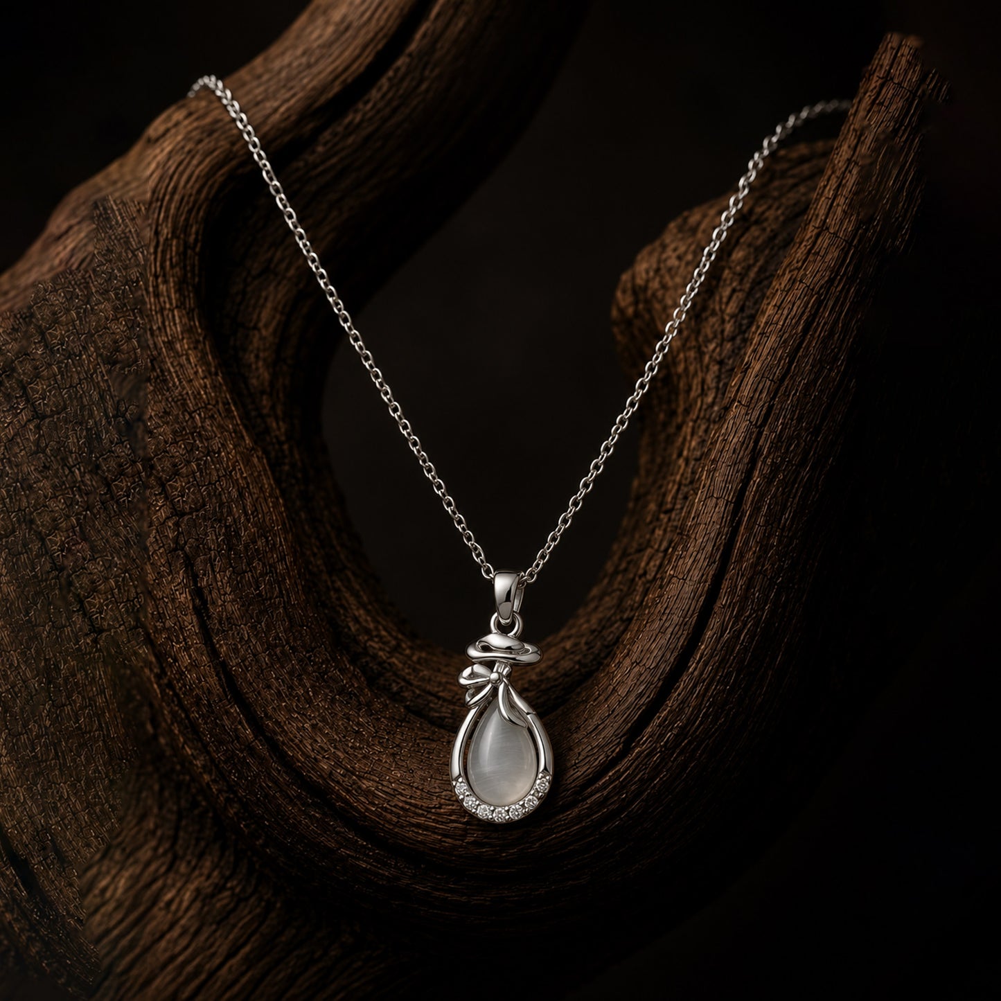 Silver Teardrop Moonstone Pendant Necklace