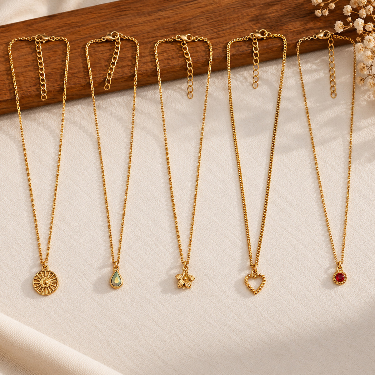Masfaa Women's 5 Piece Assorted Pendant Necklace Set with Delicate Chains