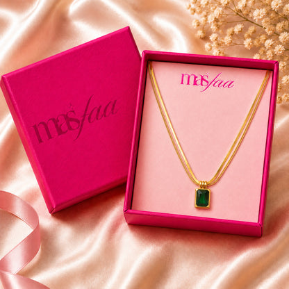 Gold Green Stone Rectangle Pendant Necklace
