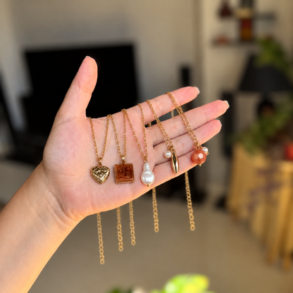 Masfaa Women's 5 Piece Assorted Pendant Necklace Set with Delicate Chains