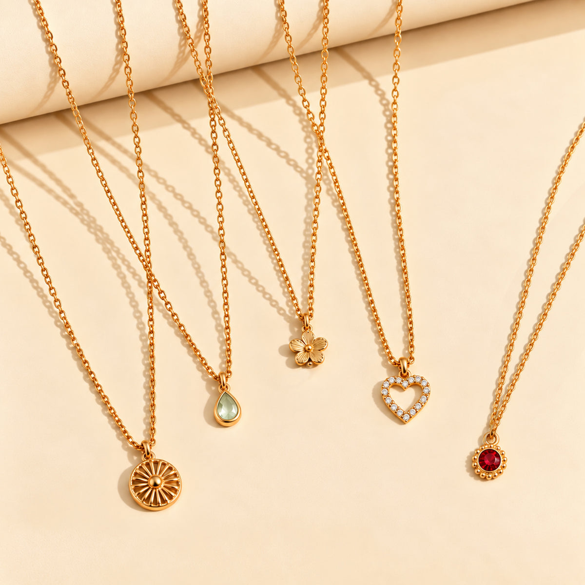 Masfaa Women's 5 Piece Assorted Pendant Necklace Set with Delicate Chains