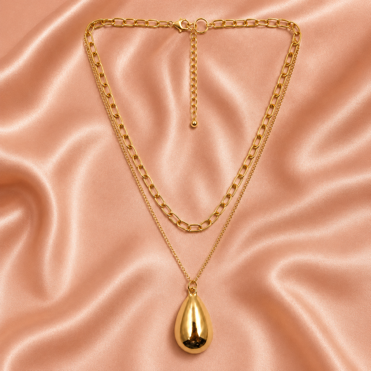 Layered Teardrop Pendant Necklace
