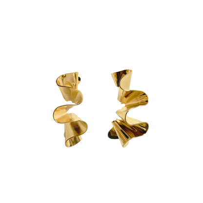 The Ribbon Helix Drops