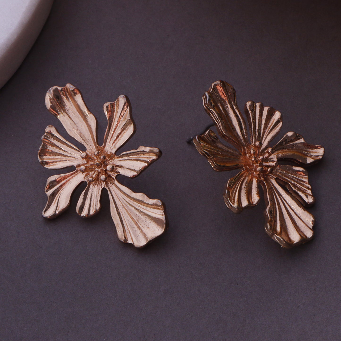 Metallic Petal Bloom Earrings