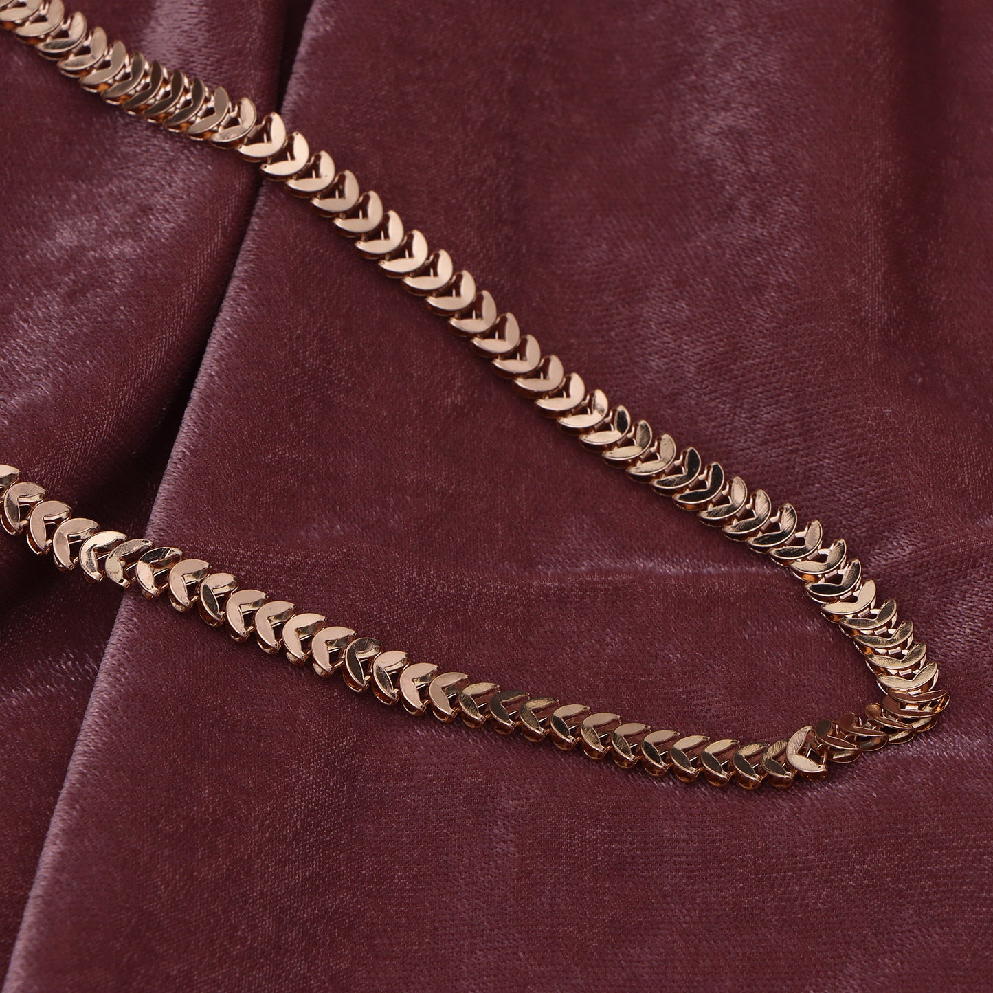 Luxe Fishbone Link Necklace