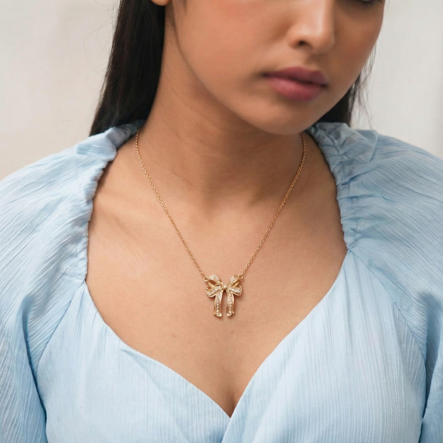 Elegant Bow Luxe Necklace