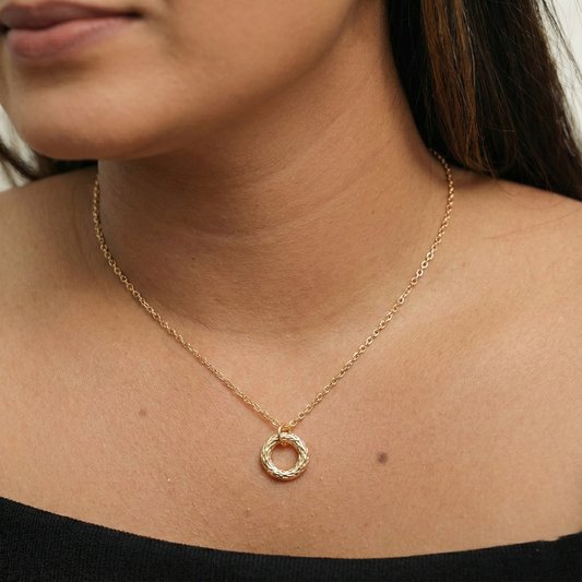 Eternal Loop Pendant