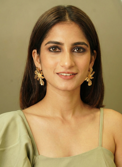 Metallic Petal Bloom Earrings